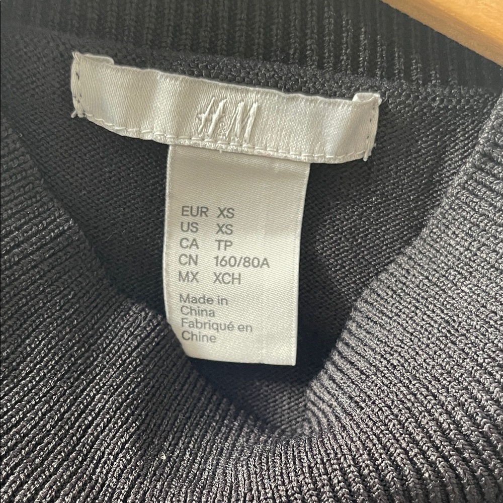 H&M Black Sweater with Pearl Accents - Picture 4 of 4